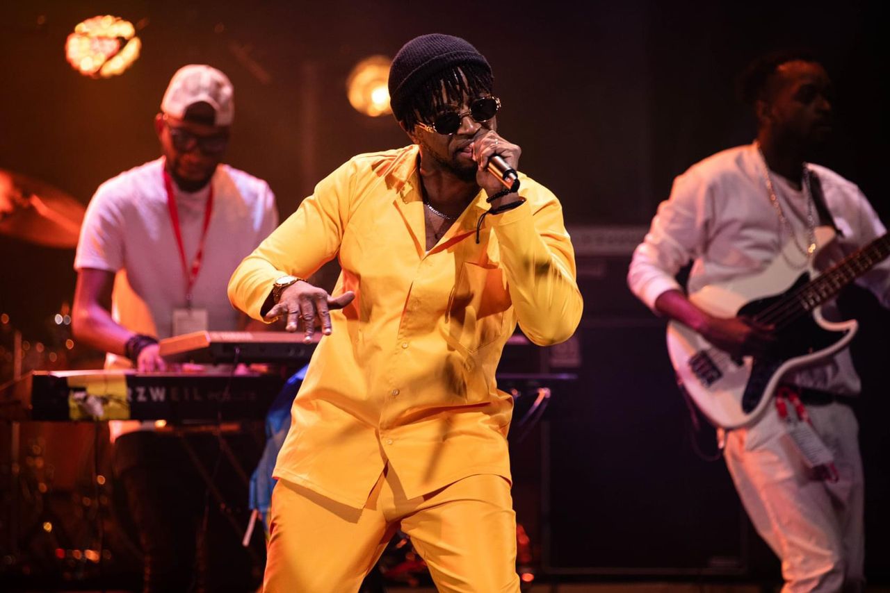 Alesh au Festival Femua 2023 : « La seule façon d’honorer la mémoire de Papa Wemba est de livrer un excellent concert (…)»