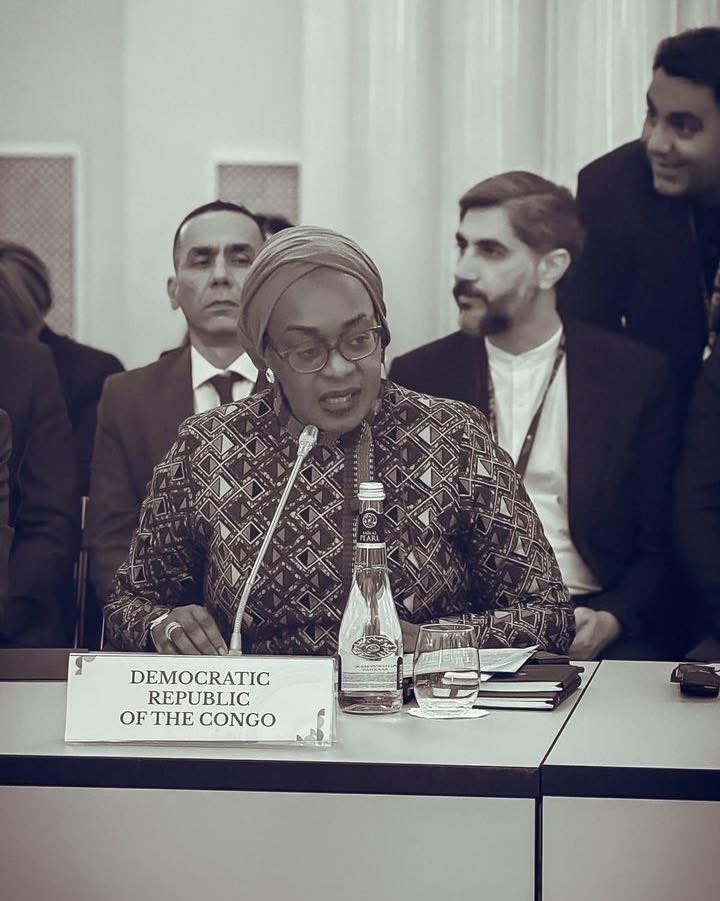 Fally Ipupa au Stade de France: « la publication de ce document, non authentique, vise à détourner l’attention de vraies priorités(…) »