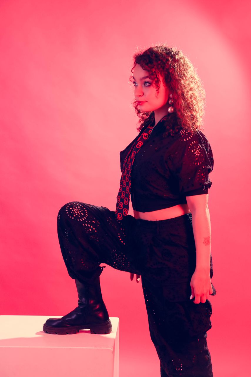 Musique : L’artiste Solina Kern à Kinshasa pour affronter le stade des Martyrs avec F. Wazekwa !