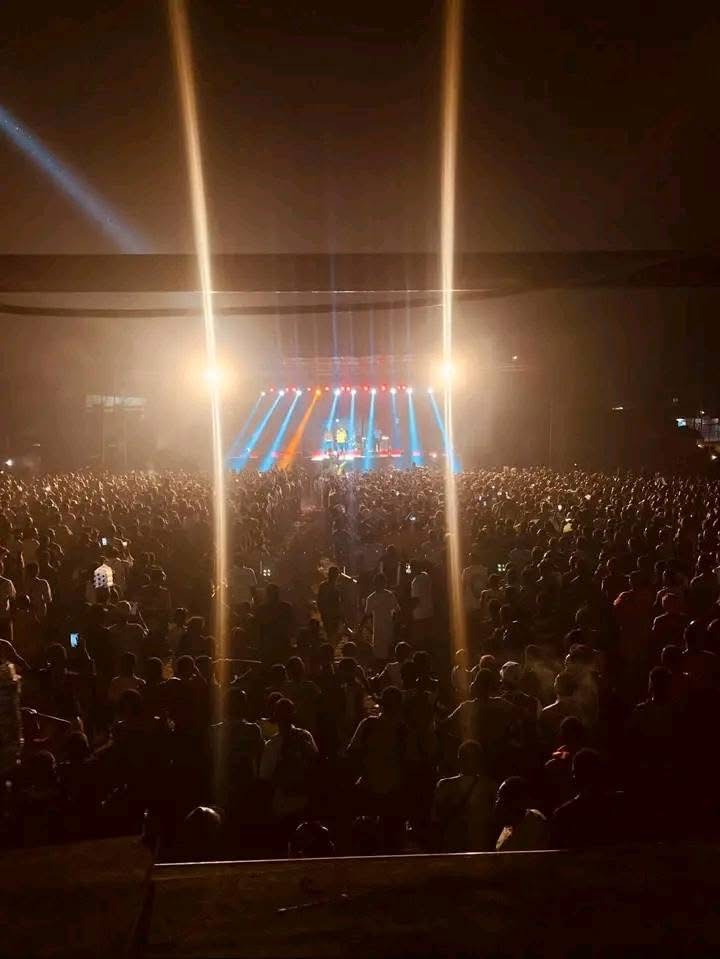Ndjili : Gally Garvey enflamme le terrain Bouddha avec un concert mémorable