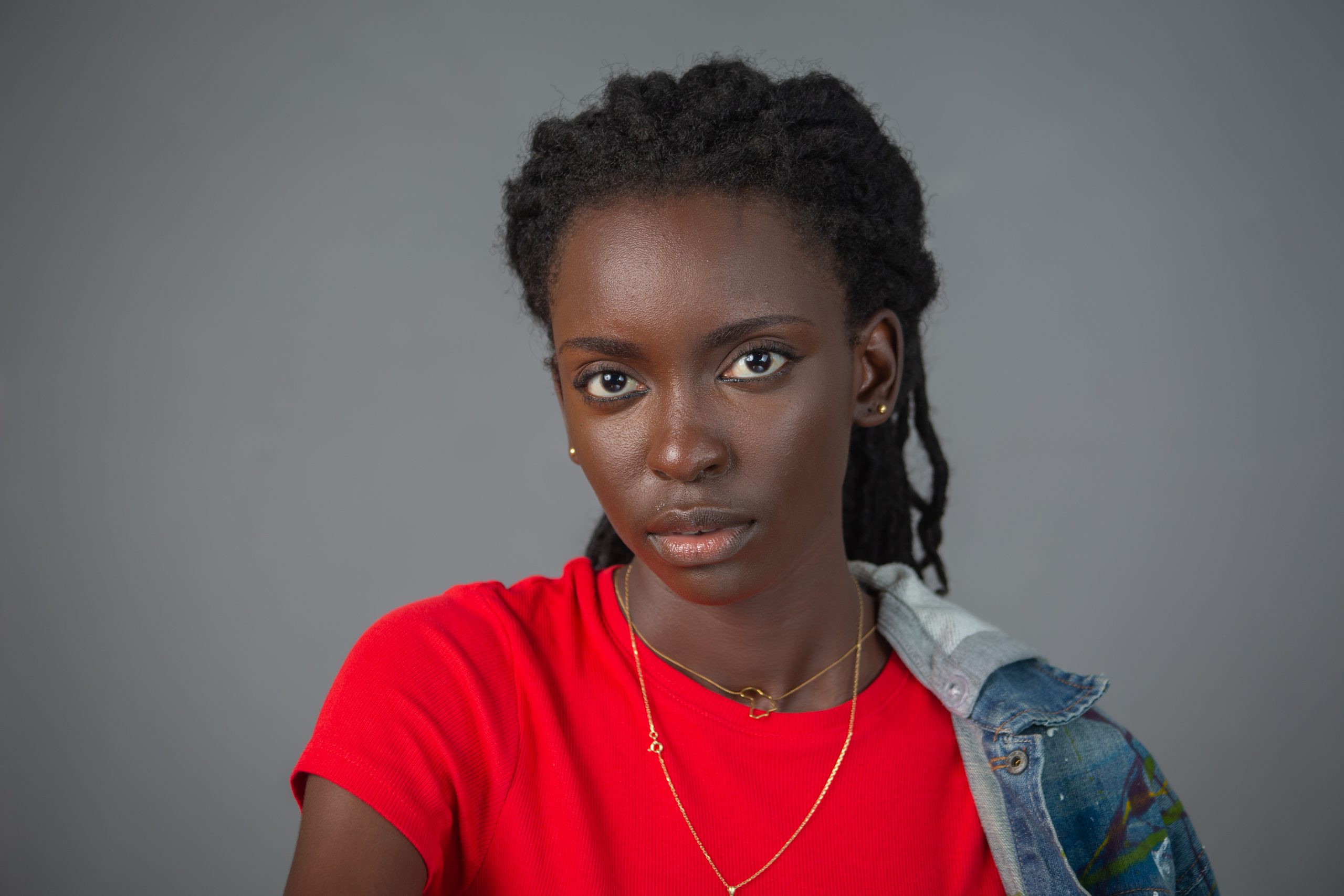 «Zala Yo », le premier « appel » slam de Mwassi Moyindo