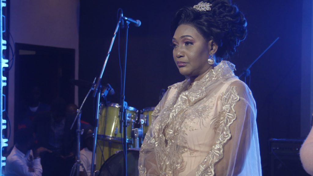Esther Mwanga veut se faire une place dans l’arène !