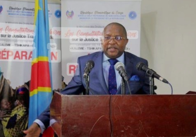 Maniema : Fabrice Puela condamne les violences des insurgés Maï-Maï sur la population civile