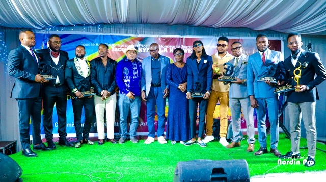 Haut-Katanga : Le gouverneur Jacques Kyabula honore les lauréats du Prix Lokumu Arts.cd