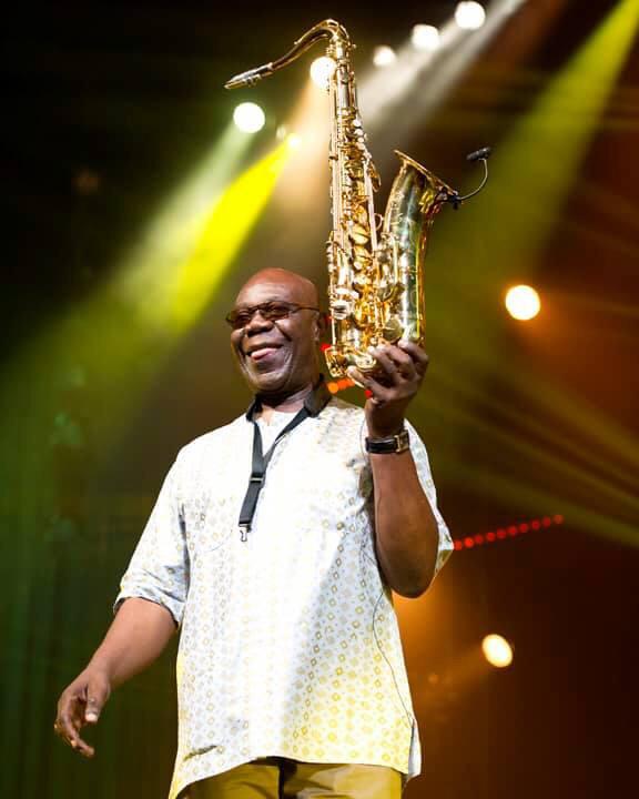 Décès de Manu Dibango, une partie de la musique congolaise s’en est allé !