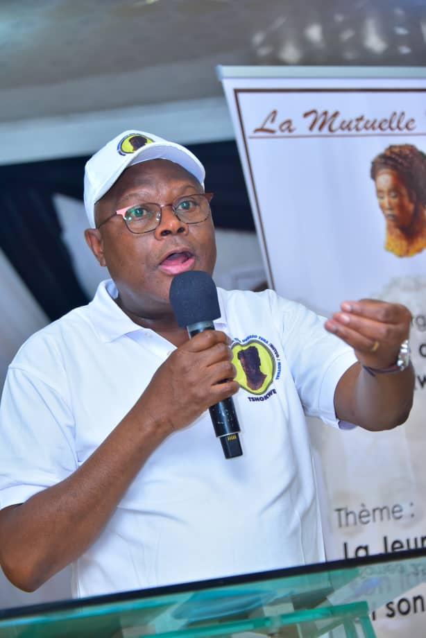 Jeunesse Tshokwe: Identité, fertilité et émancipation