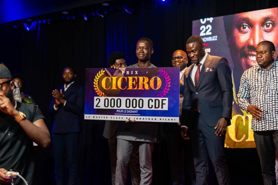 Jean-Paul Mangata remporte le Prix Cicero du meilleur pitch