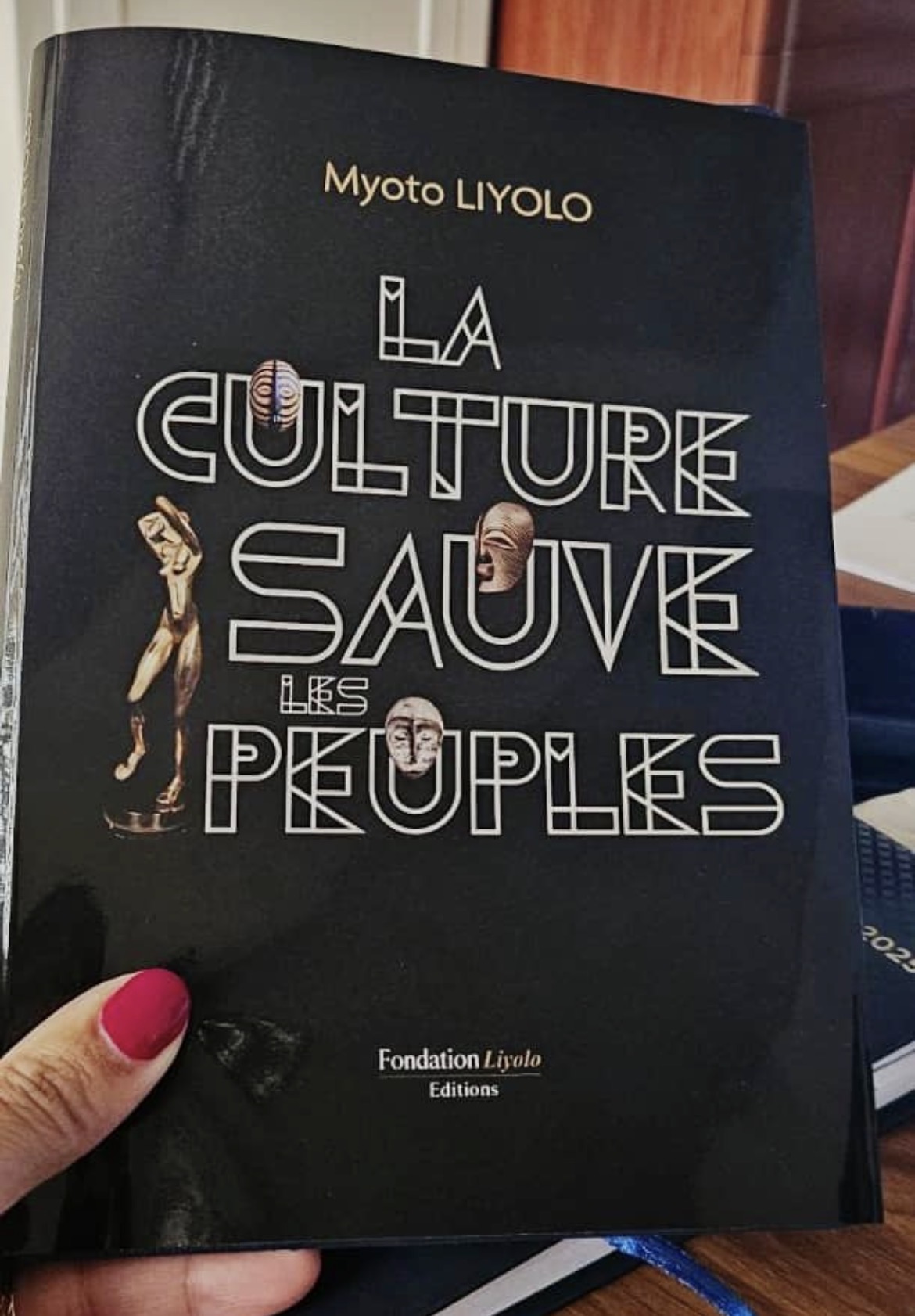 Parution prochaine « La culture sauve les peuples » de Myoto Liyolo