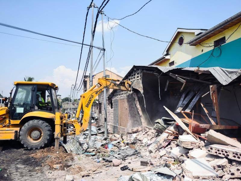 Tribune| Kinshasa face au déçu de l’urbanisation anarchique : Entre démolitions et nécessité de réorganisation