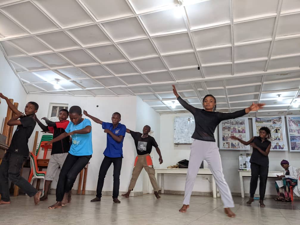 Rencontre Chorégraphique des grands lacs : Les enfants qui vivent à S.O.S Sida ciblés à Bukavu