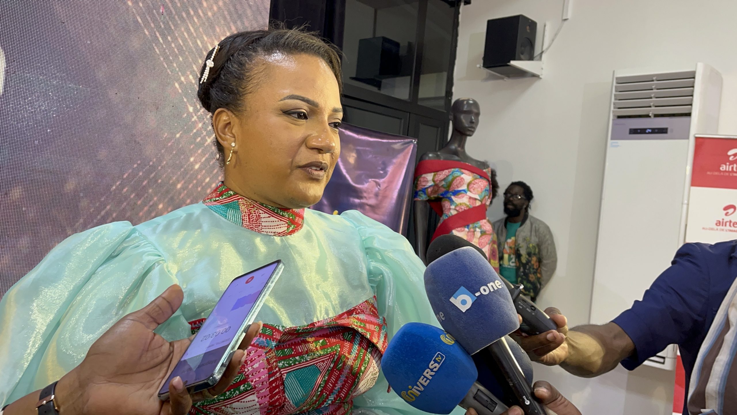 Mode: Des couturières de cinq provinces participent à Uwezo Fashion 2