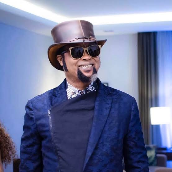 Felix Wazekwa, Village Chez Temba avant le stade des Martyrs