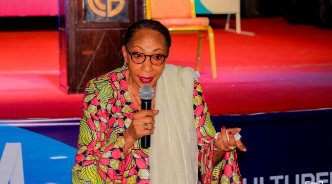 Maguy Rwakabuba encourage les artistes à l’auto-prise en charge !