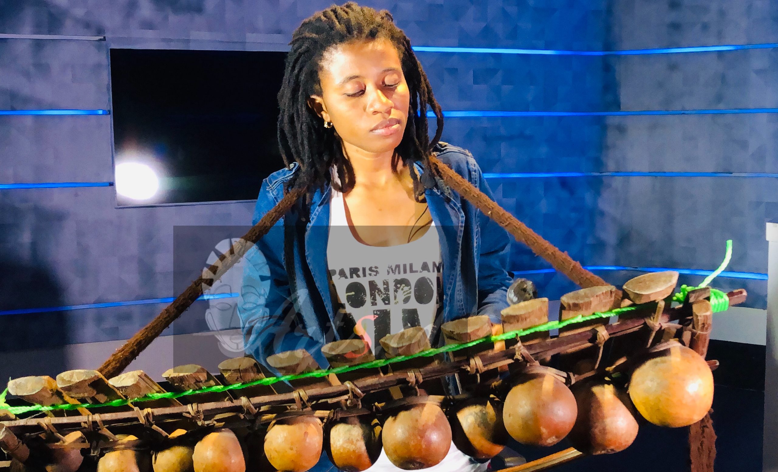 Jeanne Lokomo, le xylophone comme une arme !