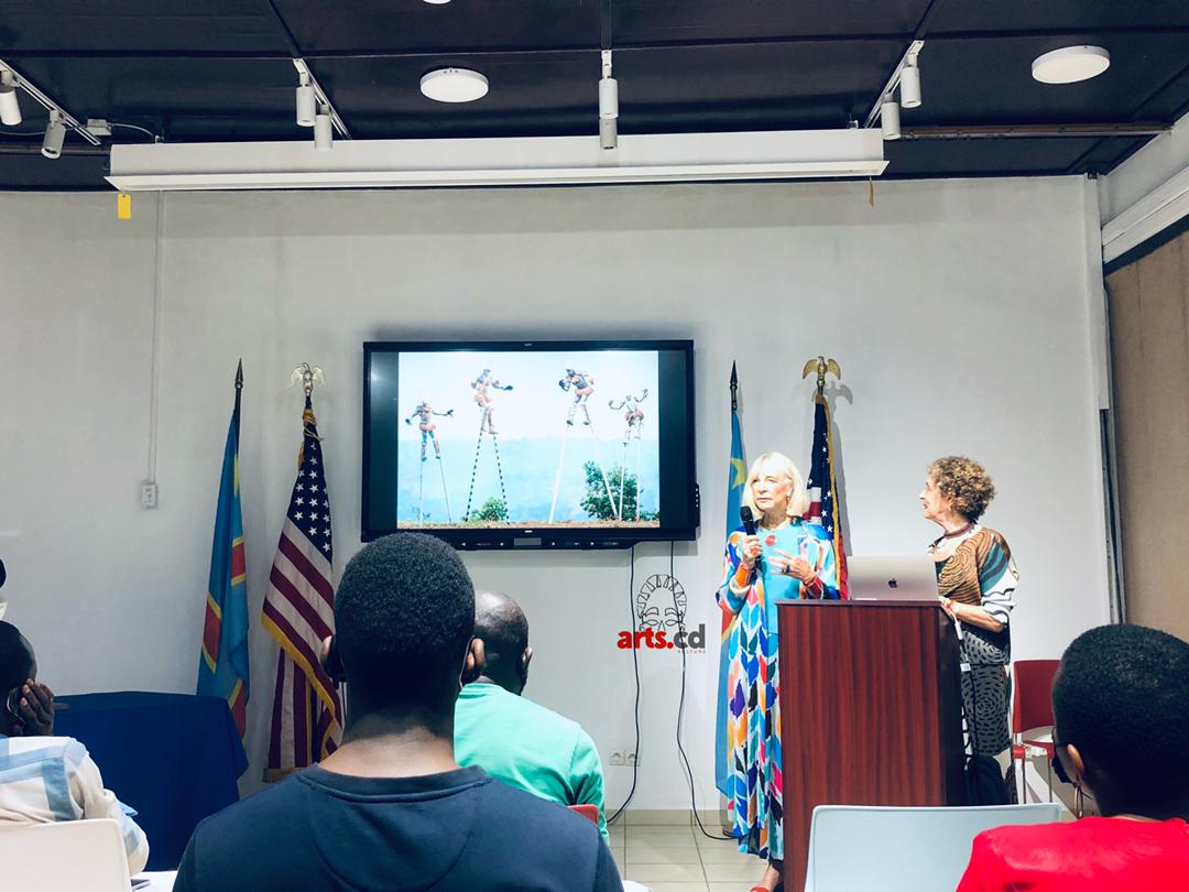 Vers une collaboration entre photographes congolais et américains