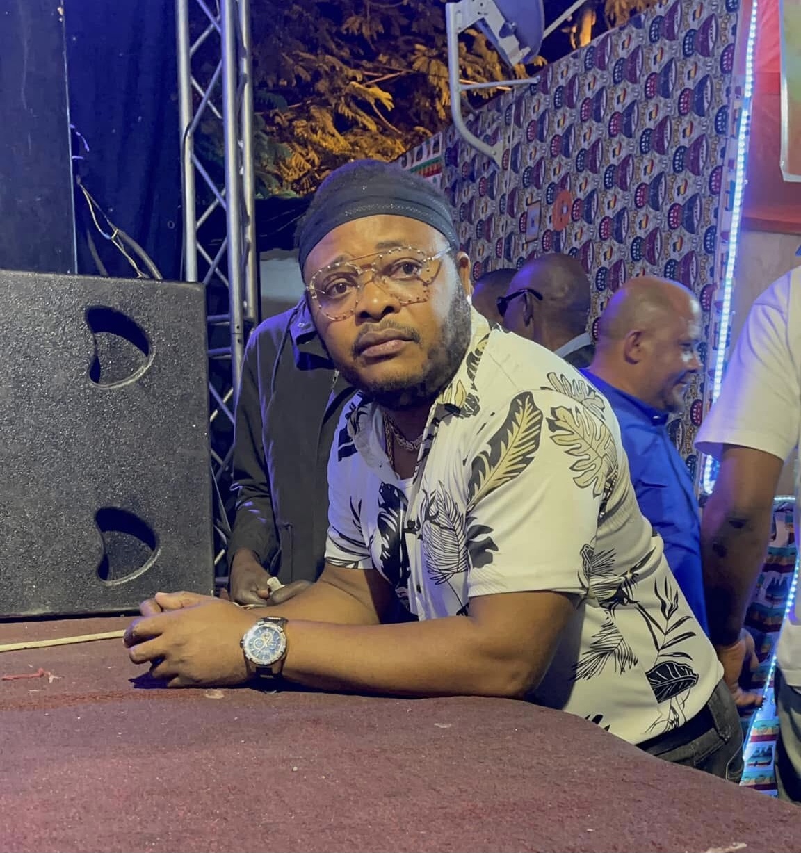 Musique : « Seguin soldat de premier rang », Deborah Ntoya rend hommage à l’artiste