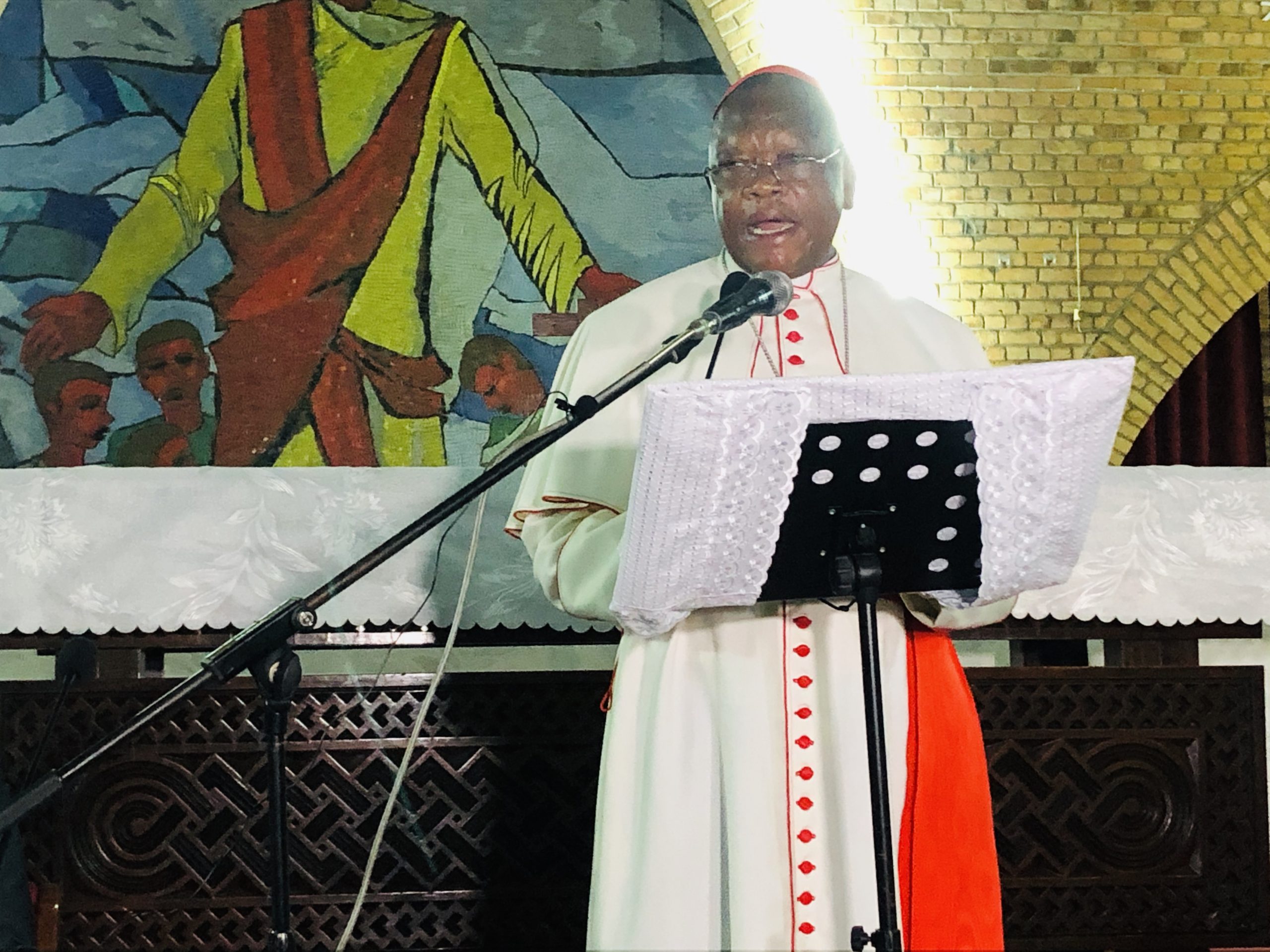 «Le métier de l’artiste est un sacerdoce (…) », Mgr Fridolin Ambongo face aux artistes
