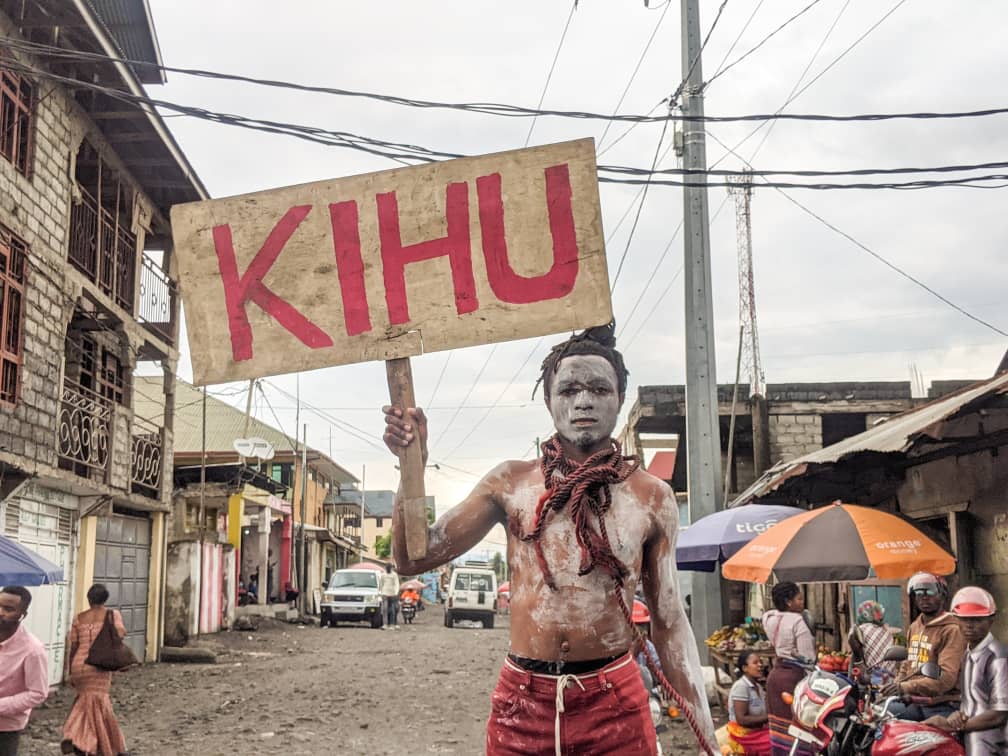 Goma : « Kihu », le spectacle du danseur Cruzz Taylor pour dénoncer le manque d’eau potable (Reportage )