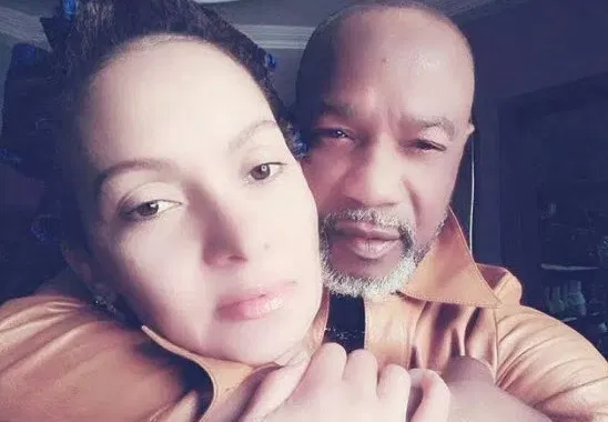 « Koffi Olomide, juste une histoire d’amour », Chronique de F. Mondombo