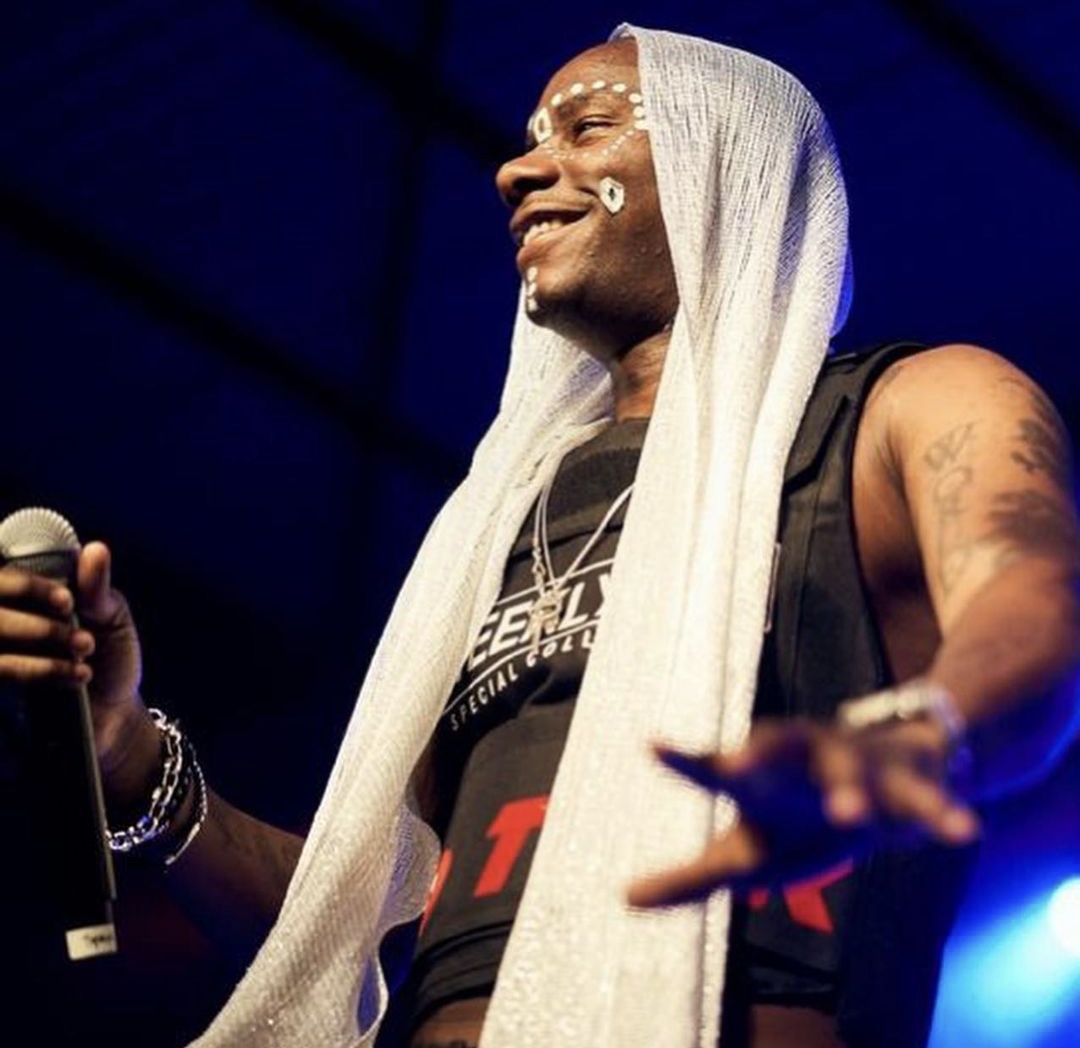« Muana Mboka », l’artiste Young Paris jette un pont entre la RDCongo et les USA