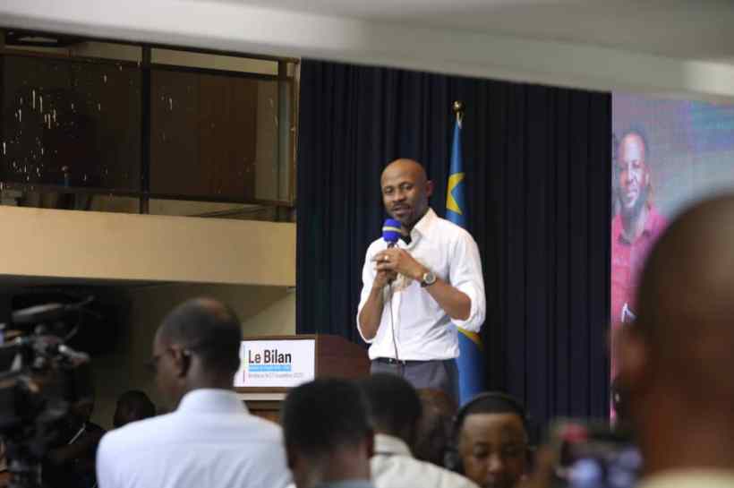 Élections et Nous | Patrick Muyaya fait son bilan Du Changement de narratif au « le dire, le faire »