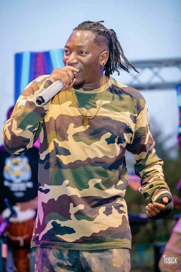 Primud 2024 : RJ Kanierra remporte le prix  du meilleur artiste d’Afrique centrale