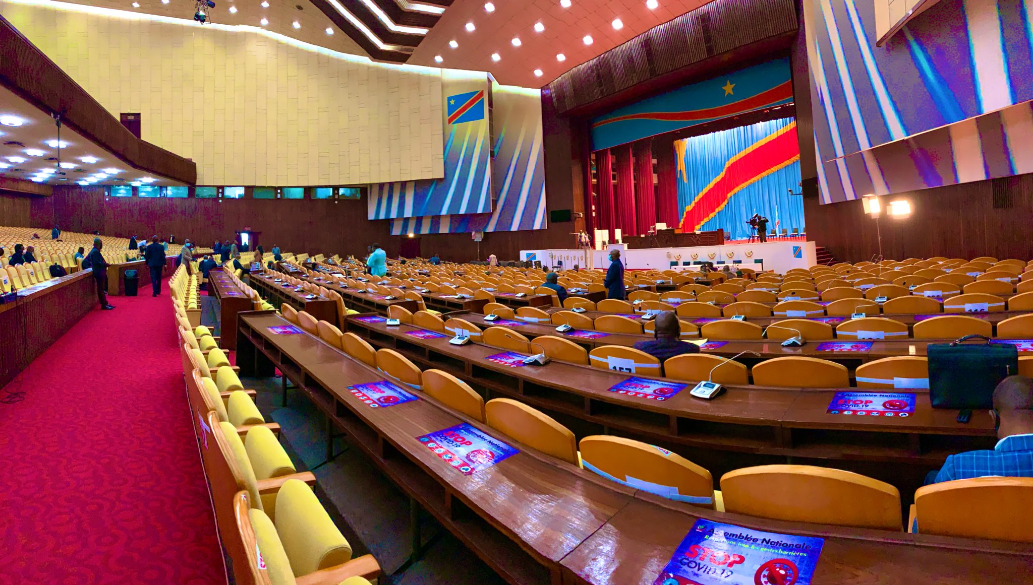 Retour sur la présence des Présidents congolais dans une salle de spectacle !
