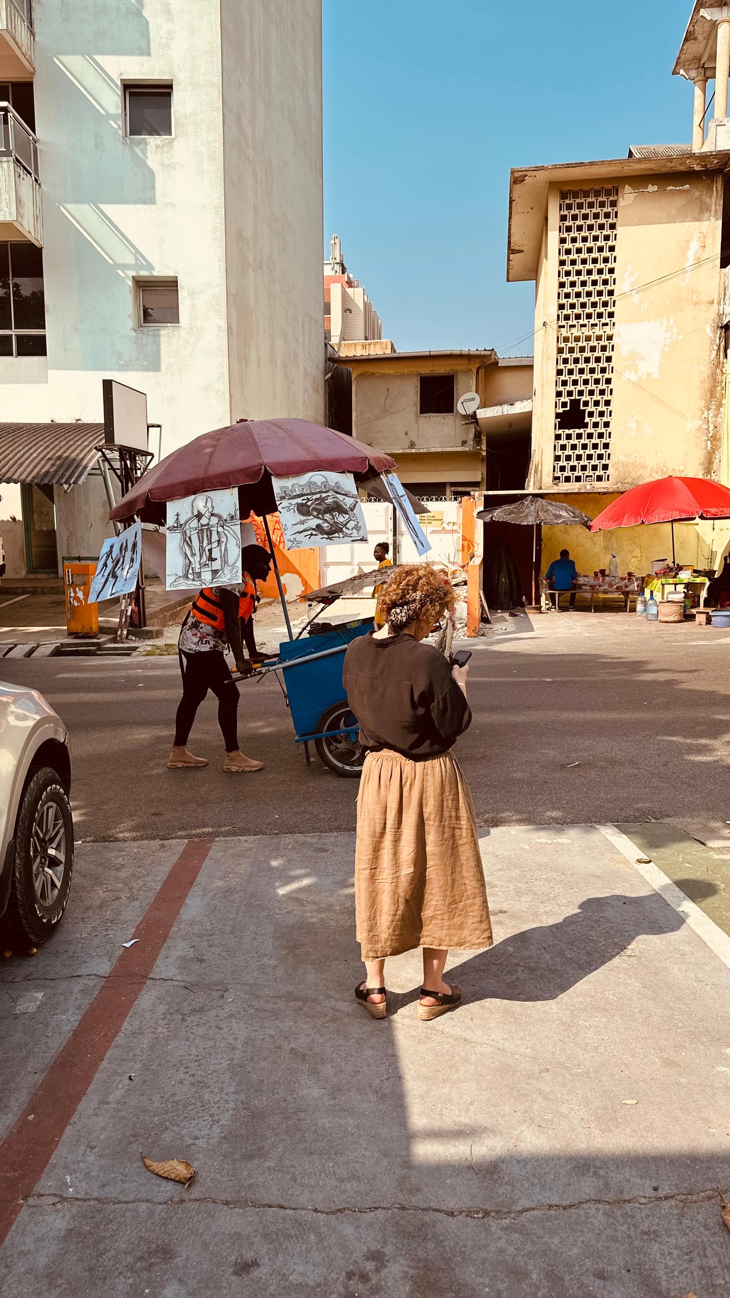 R à Libreville